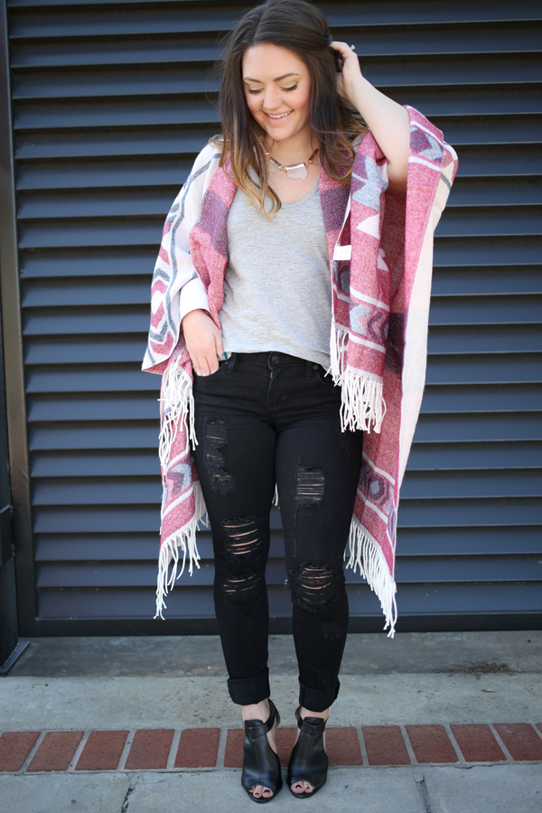 Mae Amor: Southwest Poncho, wool panama hat, geode necklace, distressed black denim