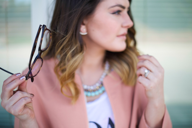 Mae Amor- blush longline duster coat, distressed boyfriend jeans, Goal Digger tee, Kate Spade, BaubleBar collar necklace