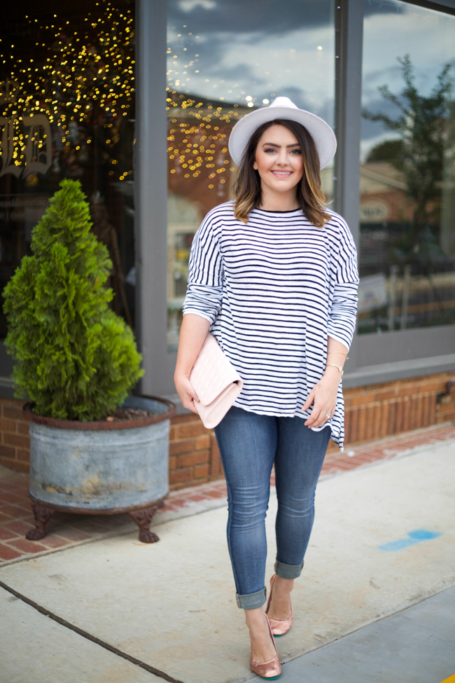 Mae Amor | Skinny Jeans + Oversized Striped Sweater | Tieks Rose Gold Flats, Panama hat, Vera Bradley Quilted Harper Clutch, DL1961 Jeans, Kendra Scott, Moon & Lola, Long Bob Haircut