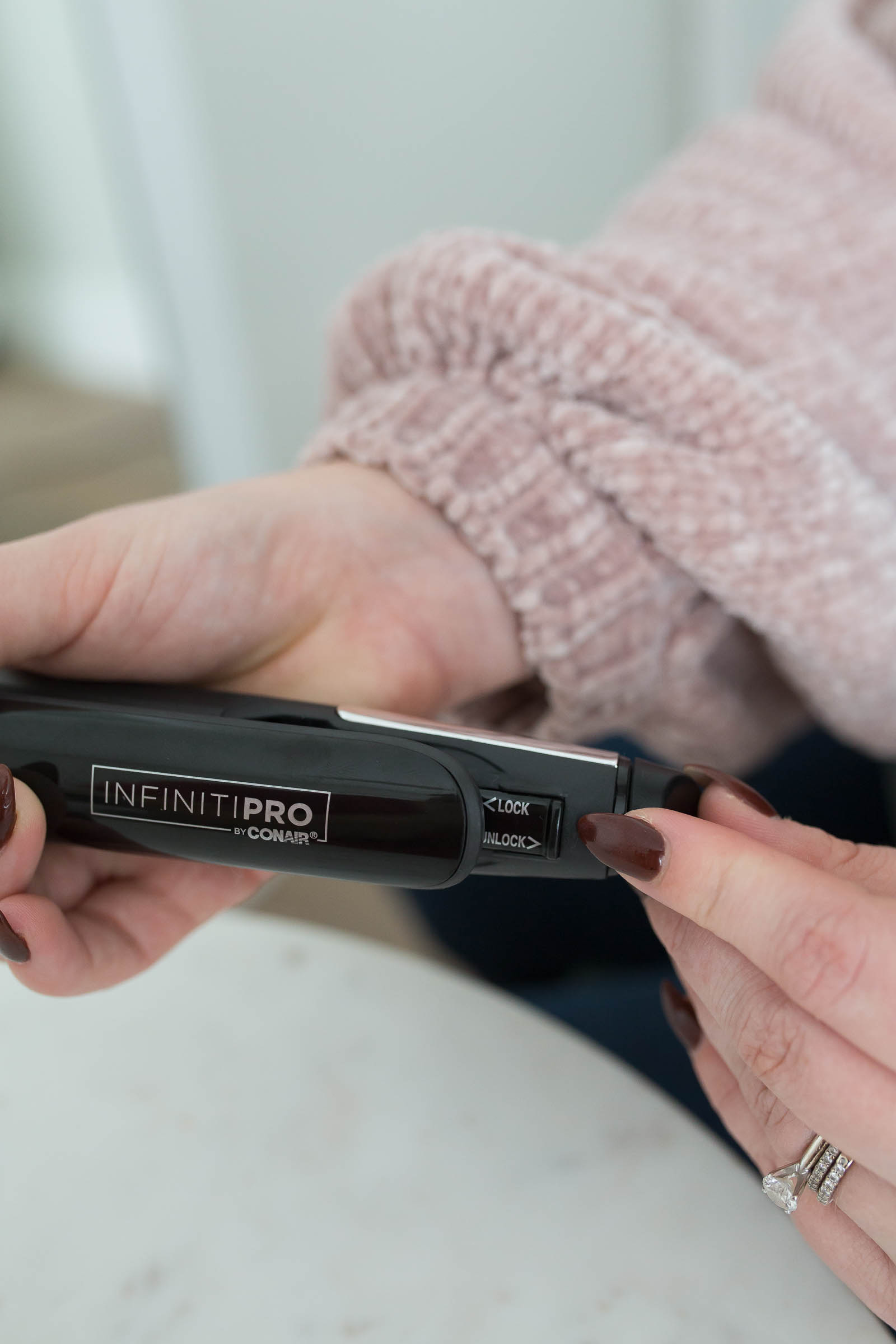 InfinitiPRO by Conair® 2-in-1 Styler