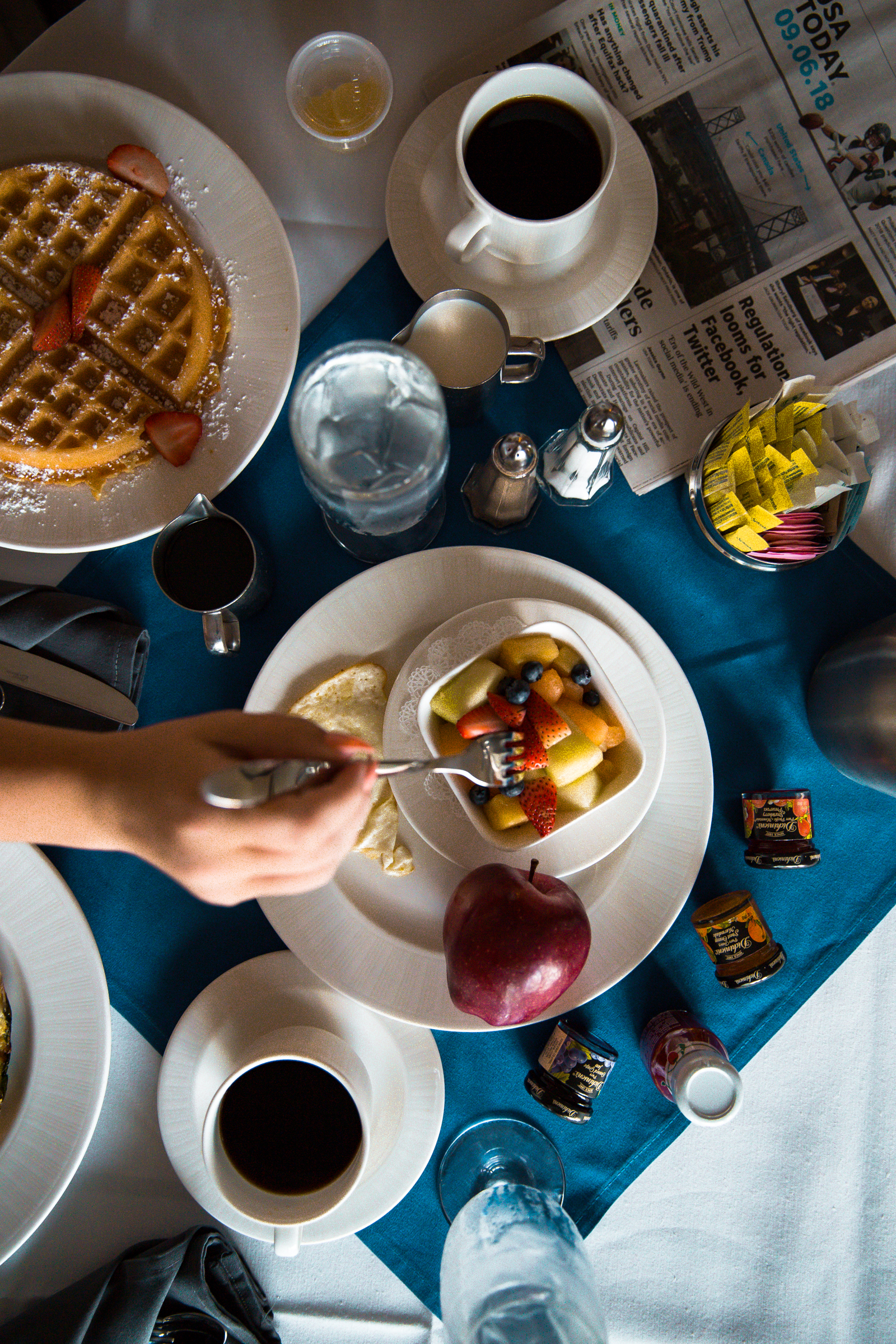 Where to Stay on Hilton Head Island | Sonesta Resort Hilton Head Island | Breakfast in Bed | In-room Dining 